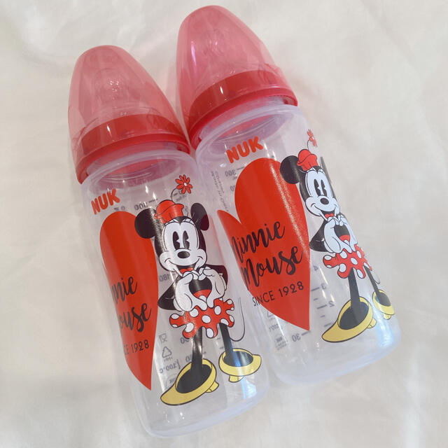 Disney(ディズニー)のNUK 哺乳瓶　300ml（Germany限定品） キッズ/ベビー/マタニティの授乳/お食事用品(哺乳ビン)の商品写真