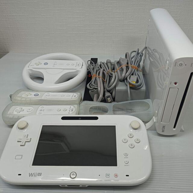 動作品 WiiU 本体32GB・Wiiリモコン×3・他セット