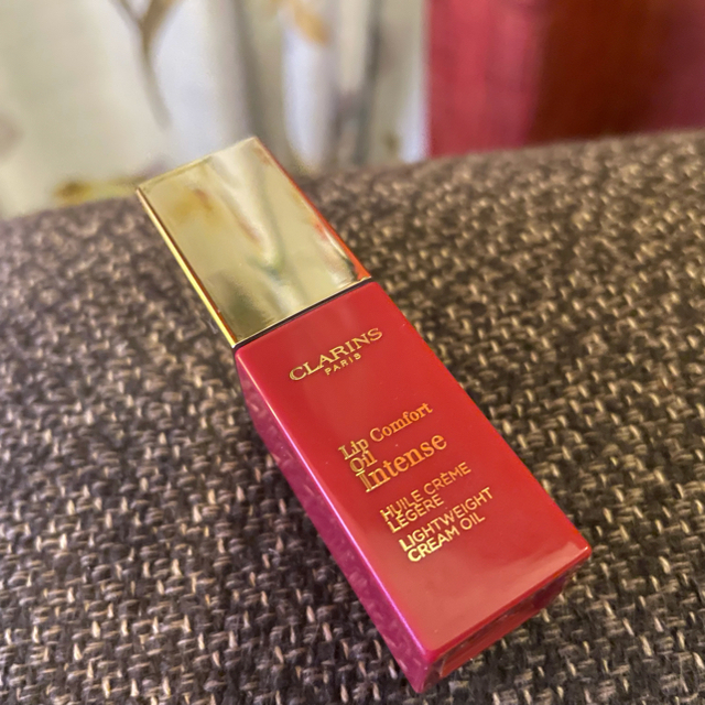 CLARINS(クラランス)のクラランス　リップコンフォートオイル　インテンス 04 コスメ/美容のベースメイク/化粧品(口紅)の商品写真