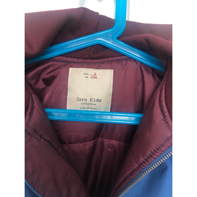 ZARA KIDS(ザラキッズ)のZARA 中綿ブルゾン　ブルー134 フライトジャケット キッズ/ベビー/マタニティのキッズ服男の子用(90cm~)(ジャケット/上着)の商品写真