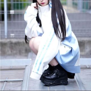 希少 REFLEM レフレム 切り替えハイネックトラックジャケット