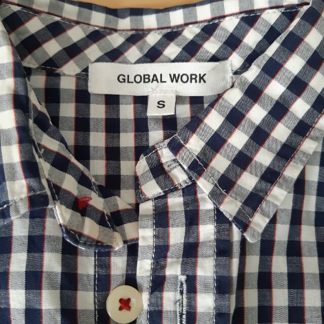 GLOBAL WORK(グローバルワーク)の長袖チェックシャツ 子供用Sサイズ キッズ/ベビー/マタニティのキッズ服男の子用(90cm~)(ブラウス)の商品写真