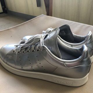 アディダス(adidas)のadidas  アディダス　スタンスミス　シルバー　24.5cm(スニーカー)