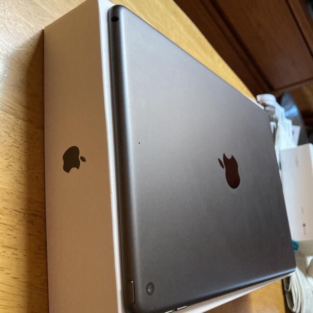 アップル iPad 第7世代 WiFi 32GB ジャンク品 アップル iPad 第7世代 WiFi 32GB ジャンク品