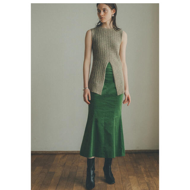 Ameri VINTAGE(アメリヴィンテージ)のTHIN CORDUROY MERMAID SKIRT  レディースのスカート(ロングスカート)の商品写真