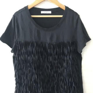 HERENCIA ヘレンチア フリンジ　Tシャツ　黒　ブラック　カットソー(Tシャツ(半袖/袖なし))