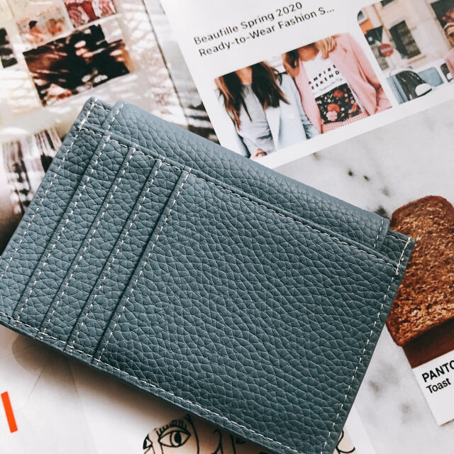 BEAUTY&YOUTH UNITED ARROWS(ビューティアンドユースユナイテッドアローズ)のミニ財布/mini wallet/ミニウォレット/くすみブルー/定期入れ レディースのファッション小物(財布)の商品写真