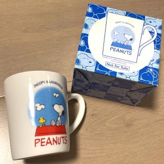 スヌーピー(SNOOPY)の【送料込み・匿名配送】スヌーピー マグカップ(グラス/カップ)