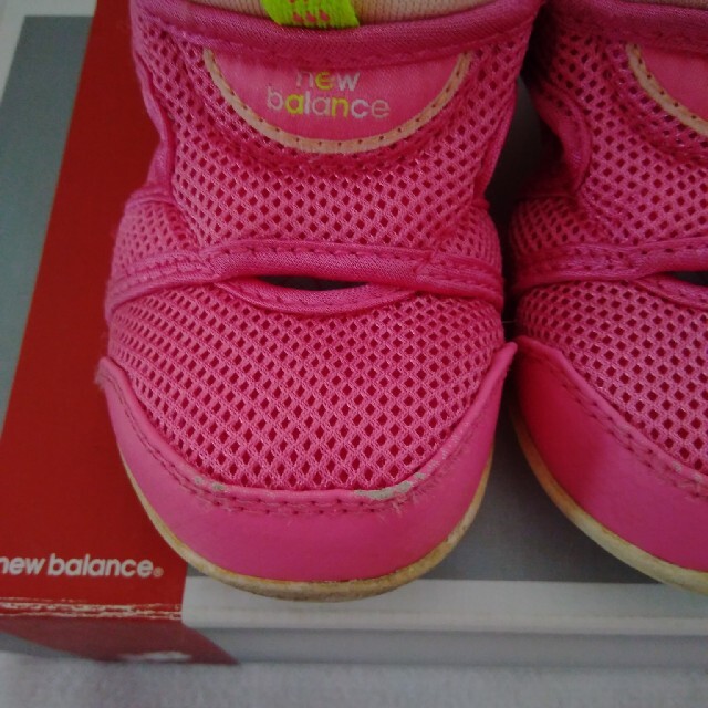 New Balance(ニューバランス)の☆靴　スニーカー☆ 12.5 ピンク　new balance　子供用靴 キッズ/ベビー/マタニティのベビー靴/シューズ(~14cm)(スニーカー)の商品写真