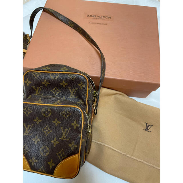 LOUIS VUITTON ルイヴィトン　アマゾン