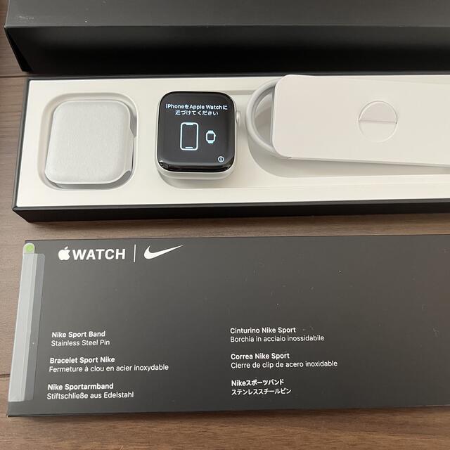 Apple(アップル)の【zuridorin様専用】Apple Watch S 6 Nike+ 44mm メンズの時計(腕時計(デジタル))の商品写真