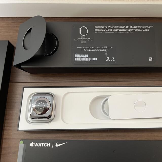 Apple(アップル)の【zuridorin様専用】Apple Watch S 6 Nike+ 44mm メンズの時計(腕時計(デジタル))の商品写真