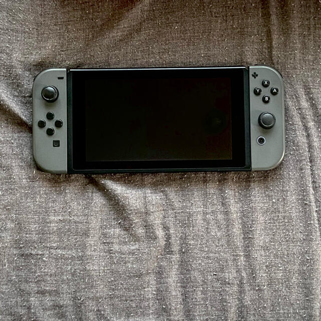 【冬バーゲン★】 Nintendo Switch 本体 グレー　ソフトとマイクロSD64GB付き