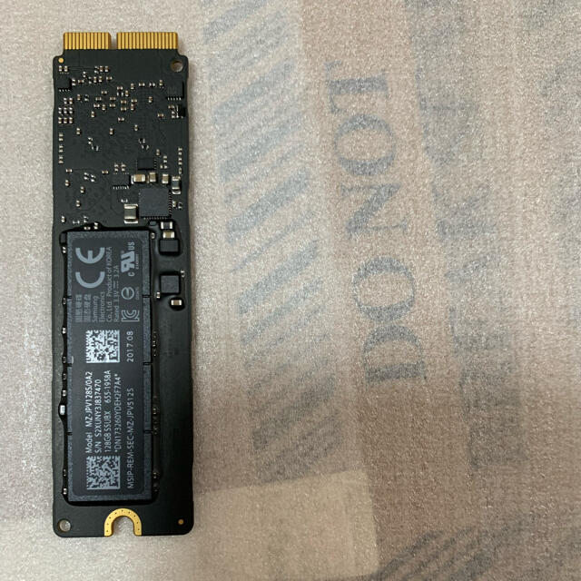 【純正・動作確認済】 Apple SSD 128GB SAMSUNG製 【16】