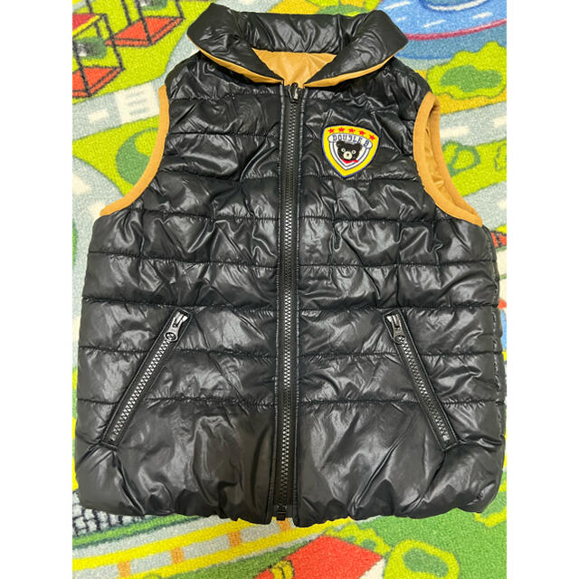 送料無料 【美品】ミキハウス リバーシブル ダウンベスト 120cm