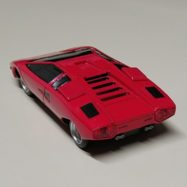 Lamborghini(ランボルギーニ)のランボルギーニ　カウンタック　オマケ　ミニカー エンタメ/ホビーのおもちゃ/ぬいぐるみ(ミニカー)の商品写真