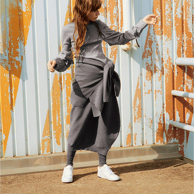 UNISEX S/M 今季完売 ENFOLD WAVE SKIRT グレー 38 | upengenhariaej