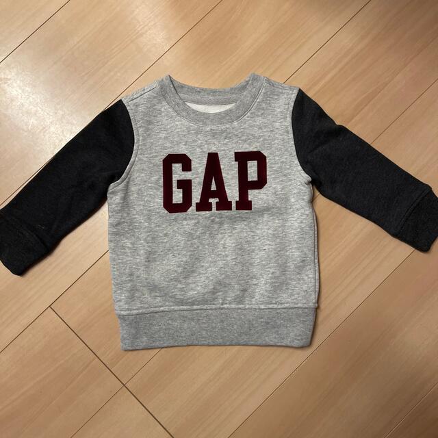 babyGAP(ベビーギャップ)のbaby gap♡ベビーギャップ♡トレーナー♡裏起毛♡90 キッズ/ベビー/マタニティのベビー服(~85cm)(トレーナー)の商品写真