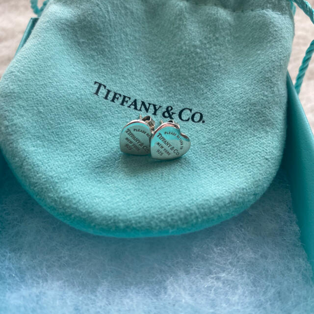 Tiffany & Co.(ティファニー)のTiffany ハート ピアス 1046 レディースのアクセサリー(ピアス)の商品写真