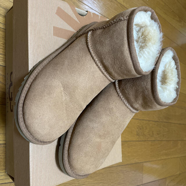 UGG ムートンブーツ クラシックミニ