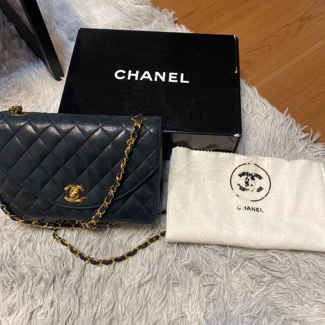 CHANEL ヴィンテージマトラッセショルダーバッグ