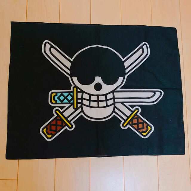 集英社 美品 One Piece ゾロ 海賊旗の通販 By 激安 売ります シュウエイシャならラクマ