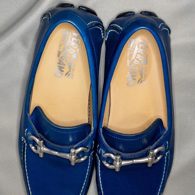 わないので⊥ Ferragamo ドライビングシューズの通販 by アルファ's