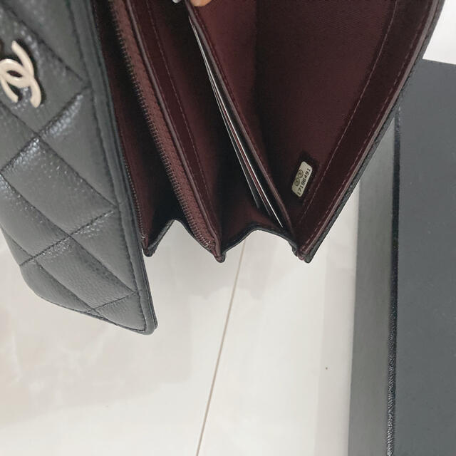 CHANEL(シャネル)のシャネル　マトラッセ　キャビアスキン　長財布　黒　ブラック レディースのファッション小物(財布)の商品写真