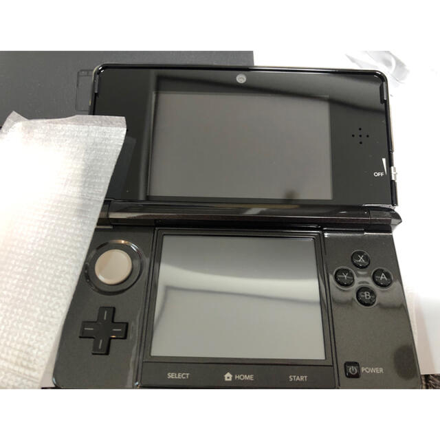 ニンテンドー3DS(ニンテンドー3DS)の【新品未使用】キングダムハーツ限定3DS本体＋ソフト エンタメ/ホビーのゲームソフト/ゲーム機本体(携帯用ゲーム機本体)の商品写真