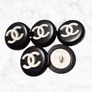 シャネル(CHANEL)のchanel ボタン　5個セット(ヘアアクセサリー)