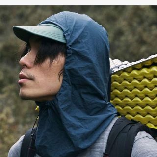 アークテリクス(ARC'TERYX)の山と道　オンリーフード　黒(登山用品)