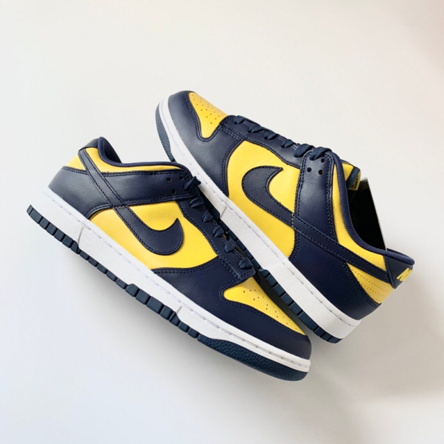 NIKE(ナイキ)のNike Dunk Low Michigan (2021) メンズの靴/シューズ(スニーカー)の商品写真