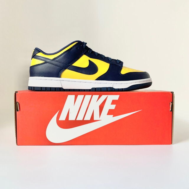 NIKE(ナイキ)のNike Dunk Low Michigan (2021) メンズの靴/シューズ(スニーカー)の商品写真