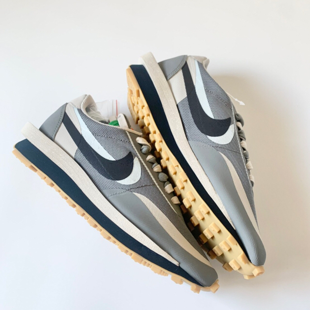 NIKE(ナイキ)のNike LD Waffle sacai CLOT Grey メンズの靴/シューズ(スニーカー)の商品写真