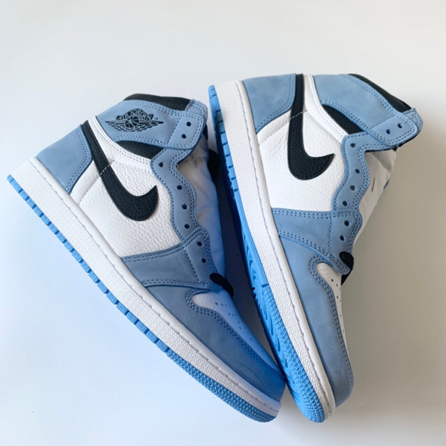 NIKE(ナイキ)のAirJordan 1 Retro High University Blue メンズの靴/シューズ(スニーカー)の商品写真