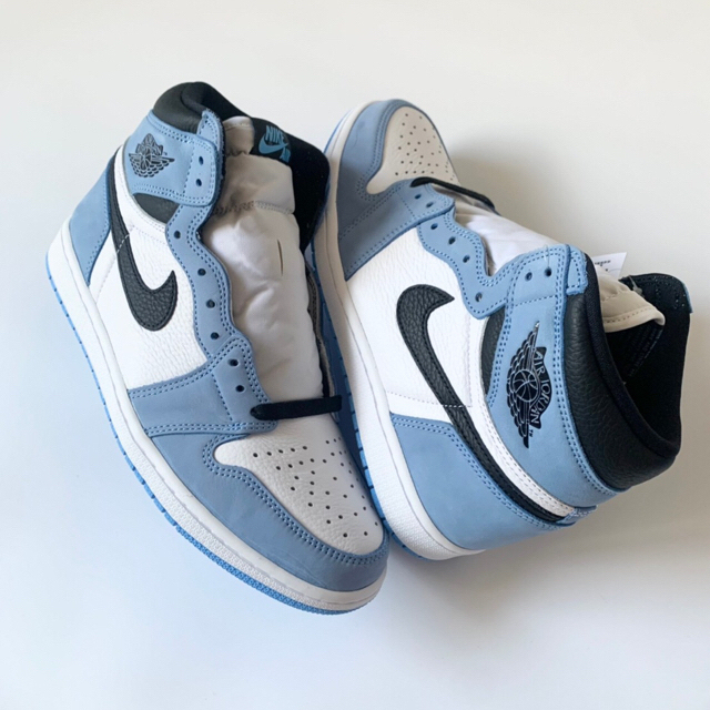 NIKE(ナイキ)のAirJordan 1 Retro High University Blue メンズの靴/シューズ(スニーカー)の商品写真