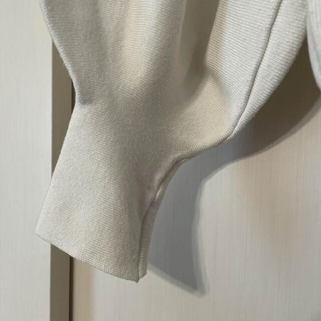 薄手ニット トップス　バルーン　袖　ニット レディースのトップス(ニット/セーター)の商品写真