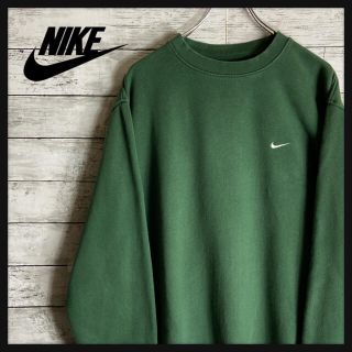 ナイキ(NIKE)のナイキ★ワンポイント刺繍ロゴ　スウェット　人気カラー　緑　Lサイズ00'(スウェット)