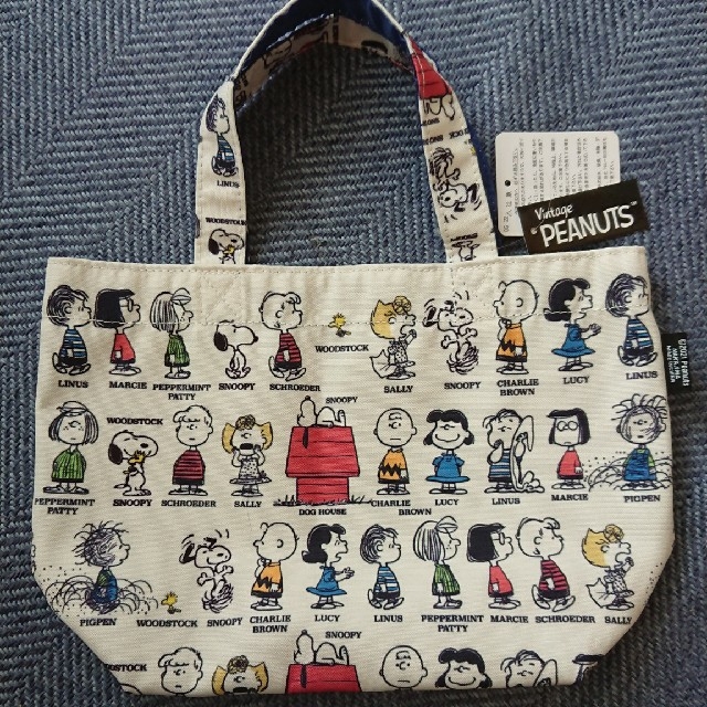 PEANUTS(ピーナッツ)のSNOOPY ミニトートバッグ/ランチバッグ レディースのバッグ(トートバッグ)の商品写真