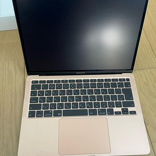 マック(Mac (Apple))のMacBook Air 2020 13" ゴールド Core i3 8GB(ノートPC)