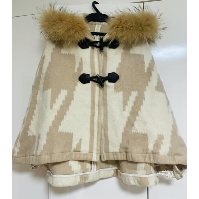 Grace Continental Grace Continental ファーポンチョ 可愛い 上品 ウール 牛革の通販 By Ohayo S Shop グレースコンチネンタルならラクマ Grace Continental Grace Continental ファーポンチョ 可愛い 上品 ウール 牛革の通販 By Ohayo S Shop グレースコンチネンタルならラクマ