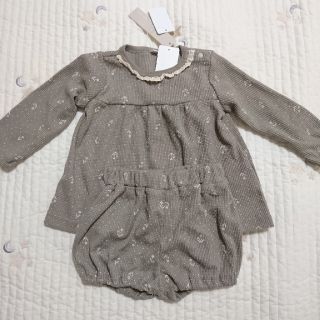 フタフタ(futafuta)の☆新品・未使用☆バースデイ ネネン ワッフル花柄セットアップ(シャツ/カットソー)