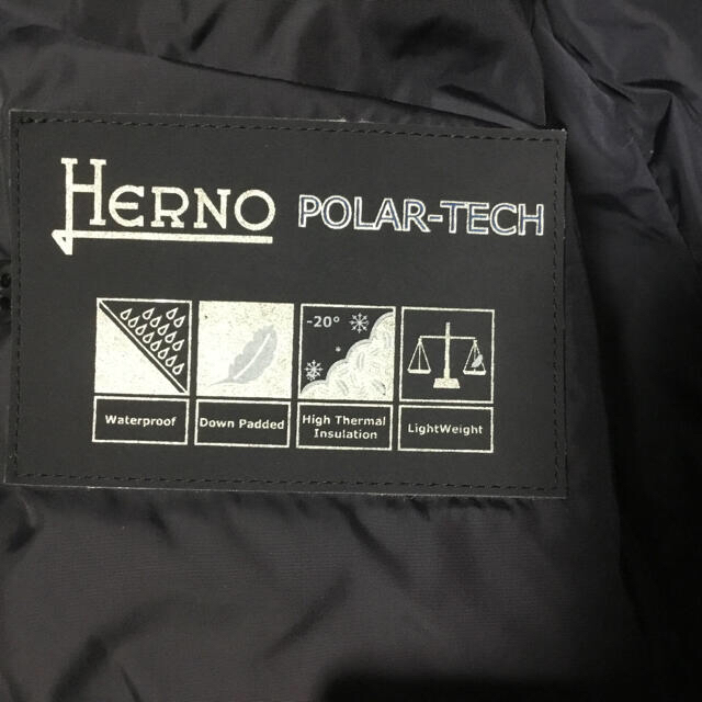 HERNO(ヘルノ)のraku2233様専用超美品ヘルノHERNO ダウンPコート メンズのジャケット/アウター(ダウンジャケット)の商品写真