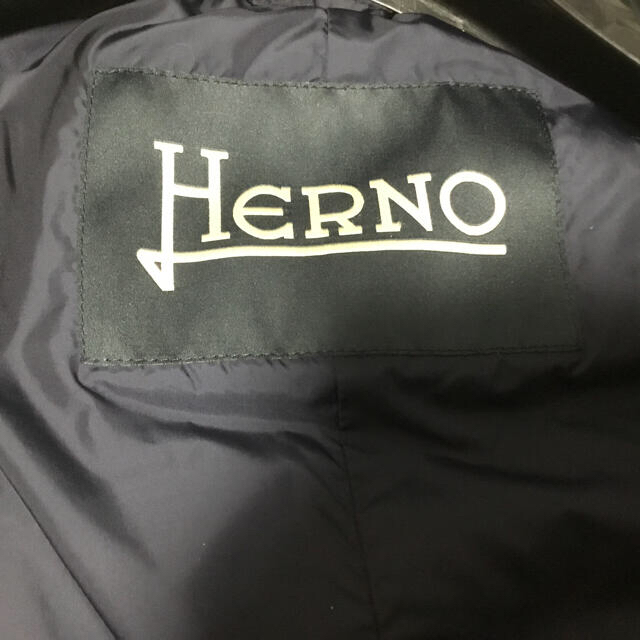 HERNO(ヘルノ)のraku2233様専用超美品ヘルノHERNO ダウンPコート メンズのジャケット/アウター(ダウンジャケット)の商品写真