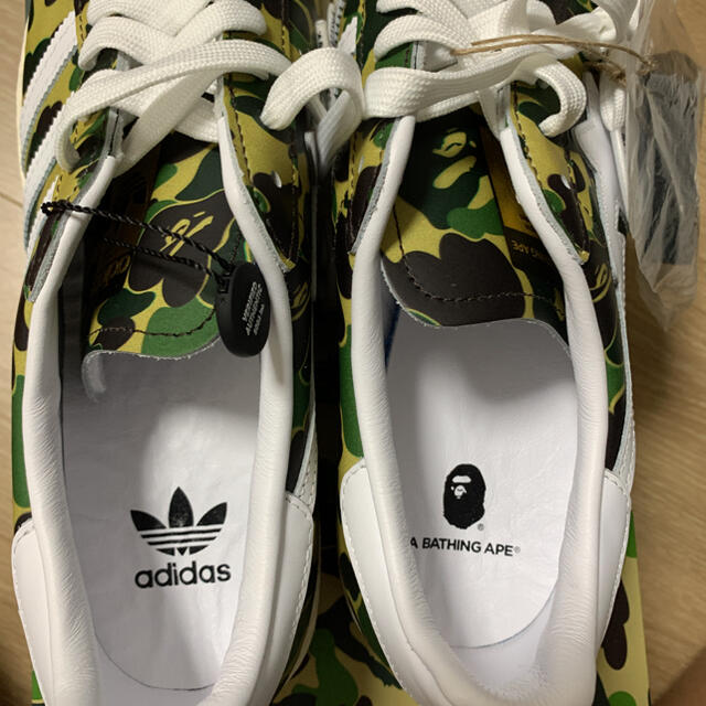 A BATHING APE(アベイシングエイプ)のBAPE × adidas Originals SUPERSTAR メンズの靴/シューズ(スニーカー)の商品写真