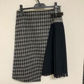 ユナイテッドアローズ(UNITED ARROWS)のアストラット　スカート(ひざ丈スカート)