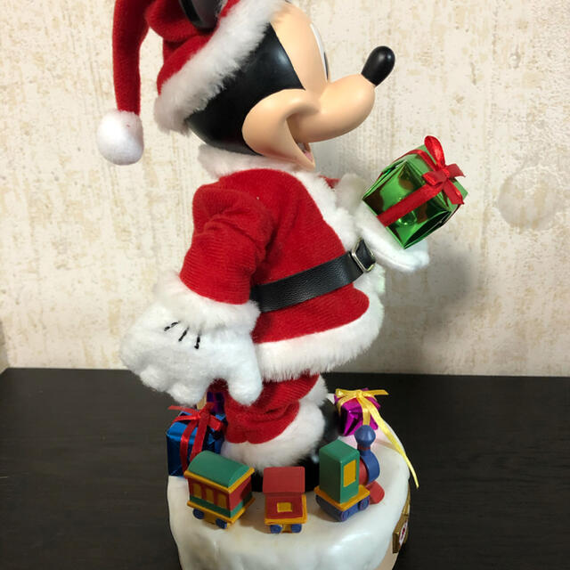 【ディズニートラディション】ミッキー　クリスマス　サンタ　フィギュア　未使用