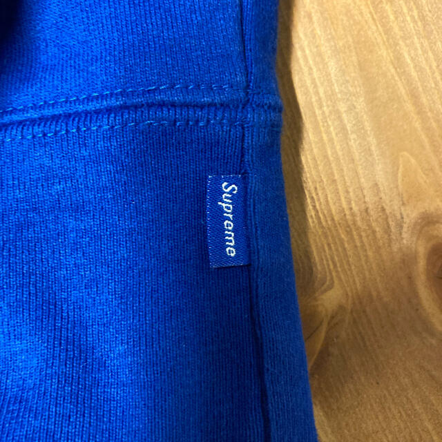 supreme futura logo crewneck