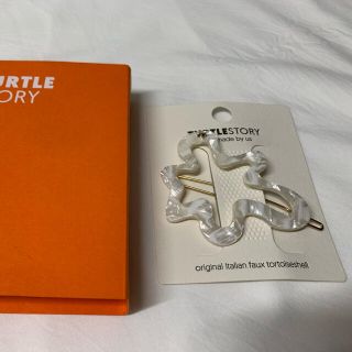 コレットマルーフ(colette malouf)のTURTLE STORY ステートメントXL ホワイト(ヘアピン)