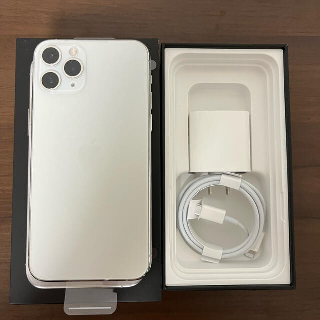 モニさん用iPhone11pro 64GB シルバー